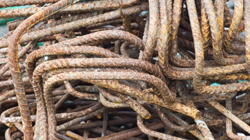 Ferro proveniente de Obras de Construção Civil para ser feita a Gestão de Resíduos