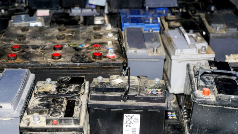 Linhambiente - Compra de Metais - Baterias